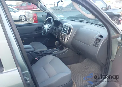 2007 Ford Escape Xlt z USA, uszkodzony, nr VIN 1FMYU03Z07KB37371